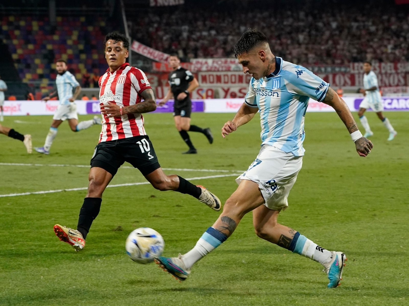 Quiénes son los favoritos para ganar en los octavos de final del Torneo Apertura según la IA
