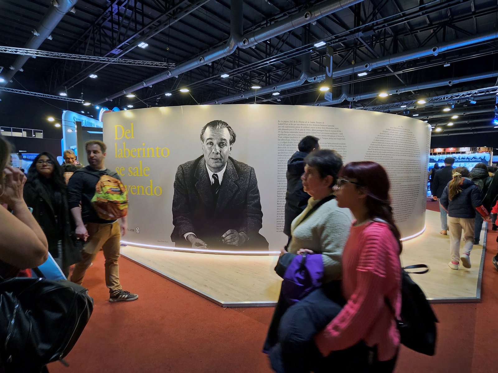 Revista Ñ celebra a Borges a 40 años de su muerte con una edición especial y 40 voces fundamentales