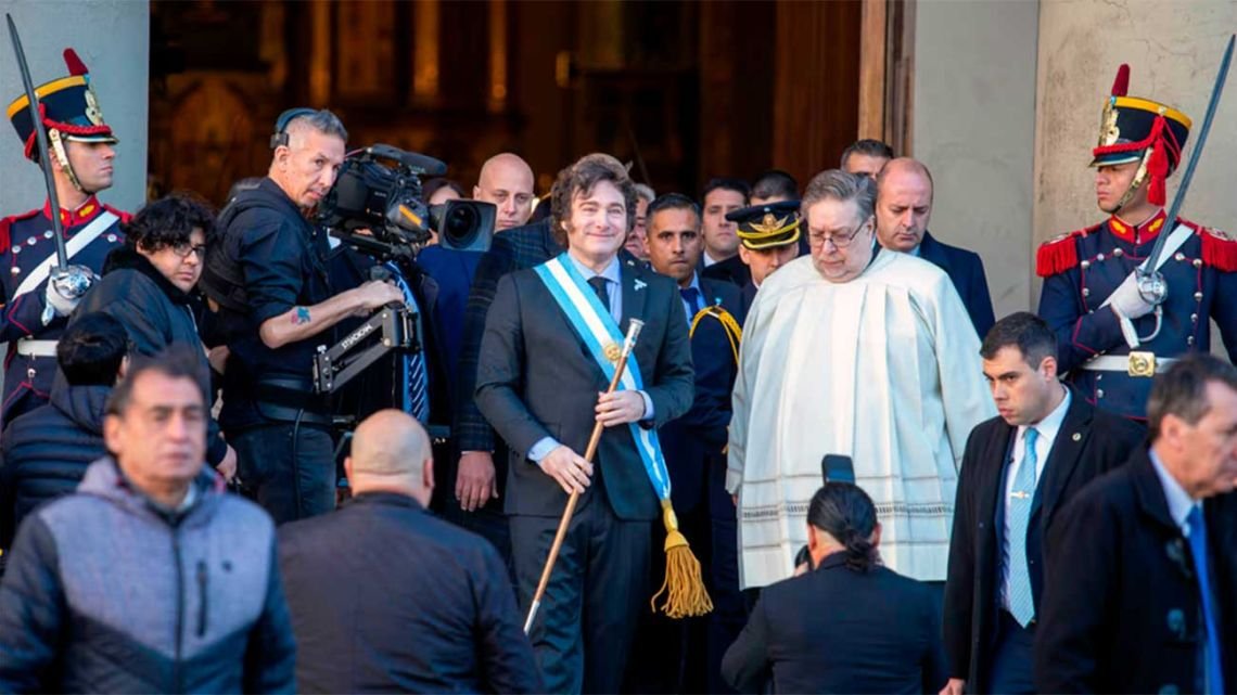 Tedeum: ante Milei y su gabinete, García Cuerva denunció a "quienes hacen terrorismo en las redes sociales"