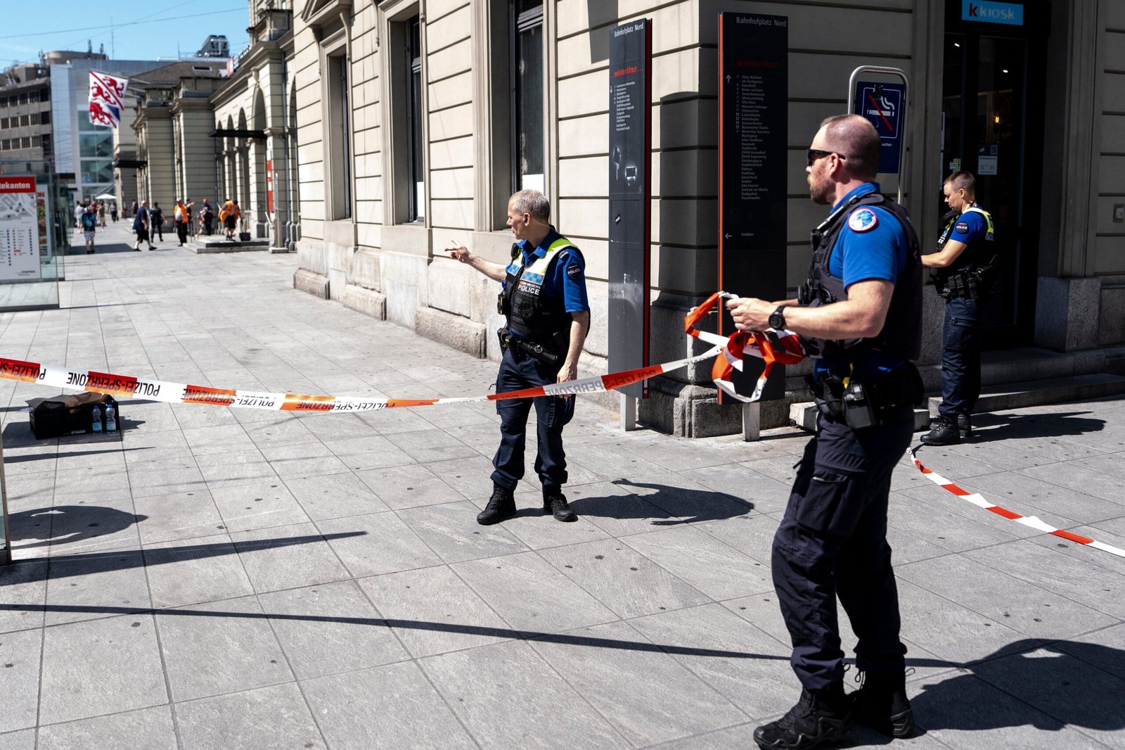 Tres personas heridas en un ataque con arma blanca en una estación de tren en Suiza