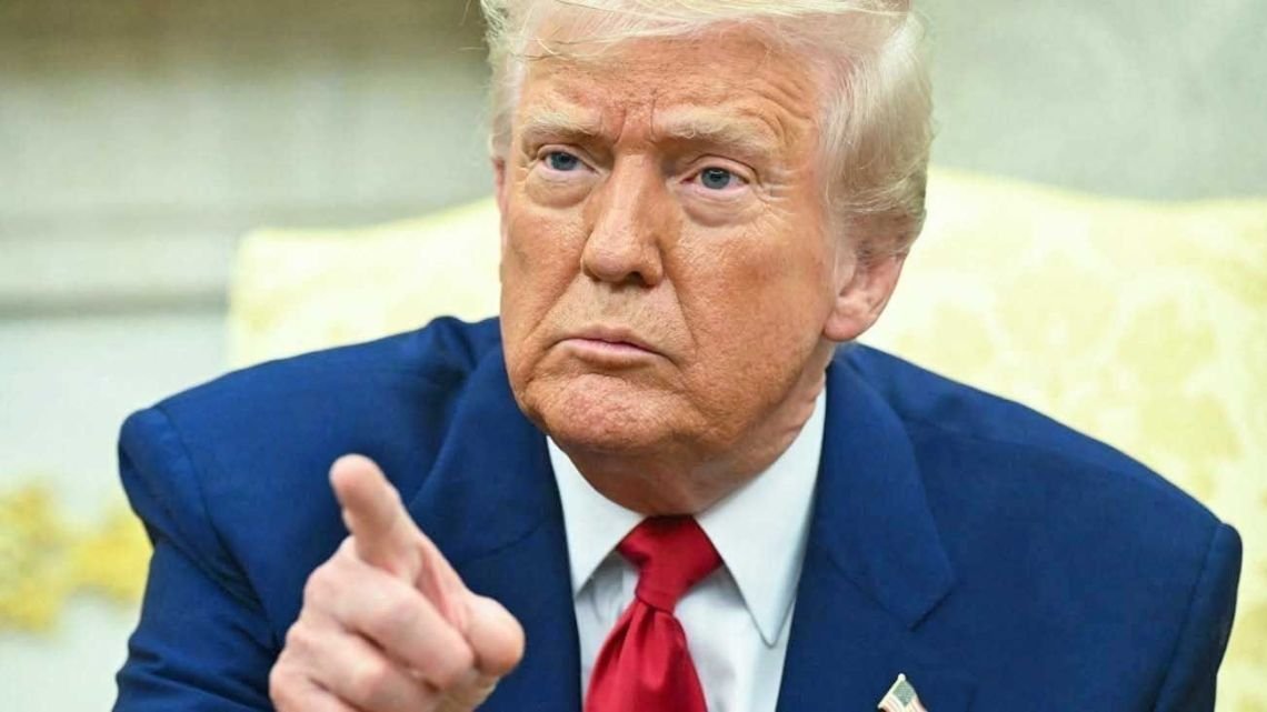 Trump alista nuevos ataques contra Irán mientras Teherán evalúa la última oferta de EE.UU.
