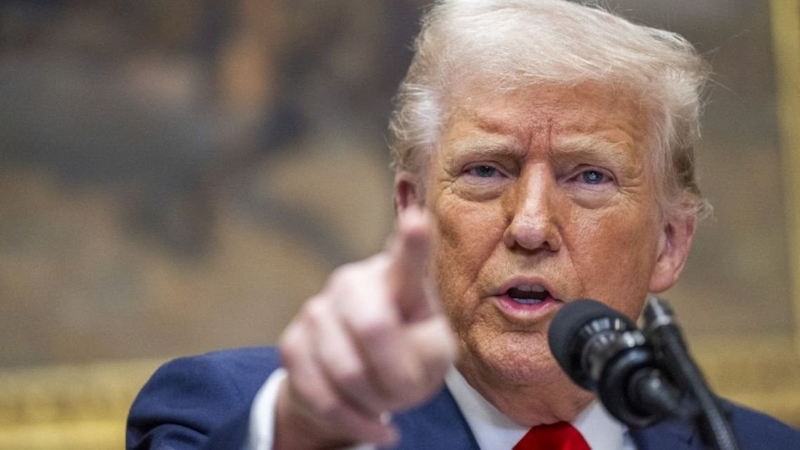 Trump redobla su presión sobre Europa: “Subiré los aranceles al 25%” y escala el conflicto con la UE