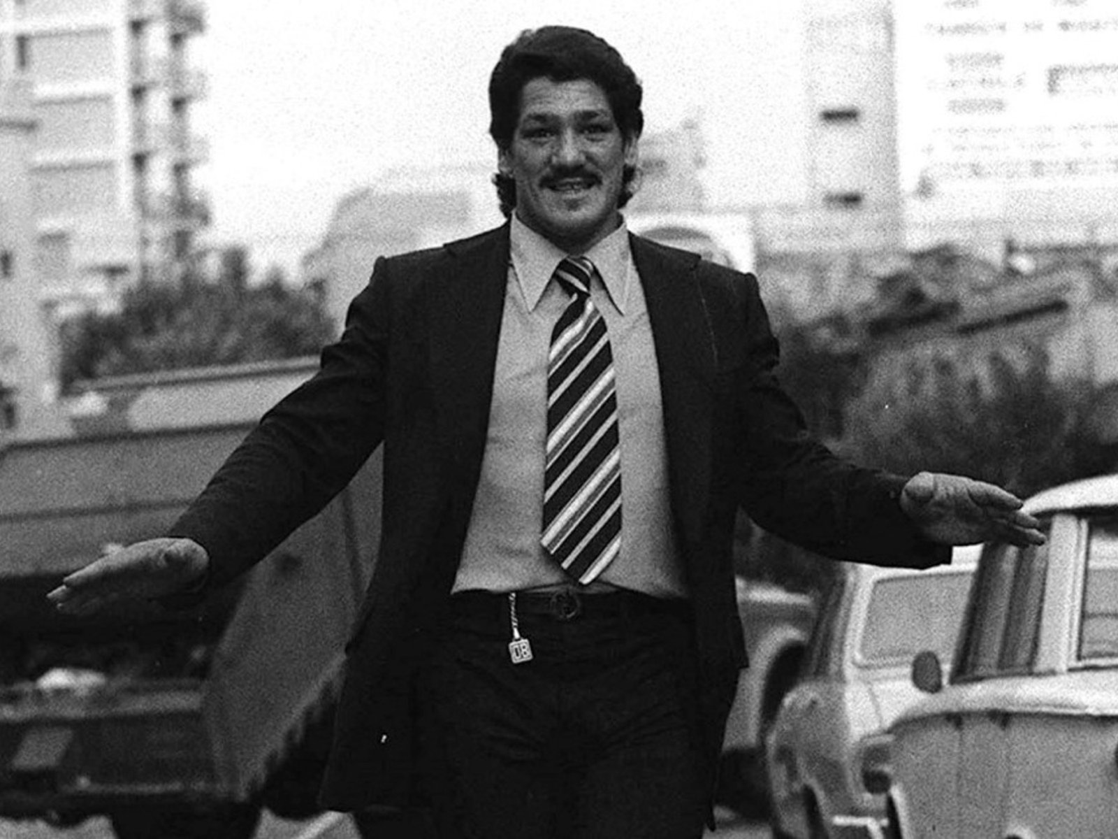 de vivir de las trompadas a morir a los balazos