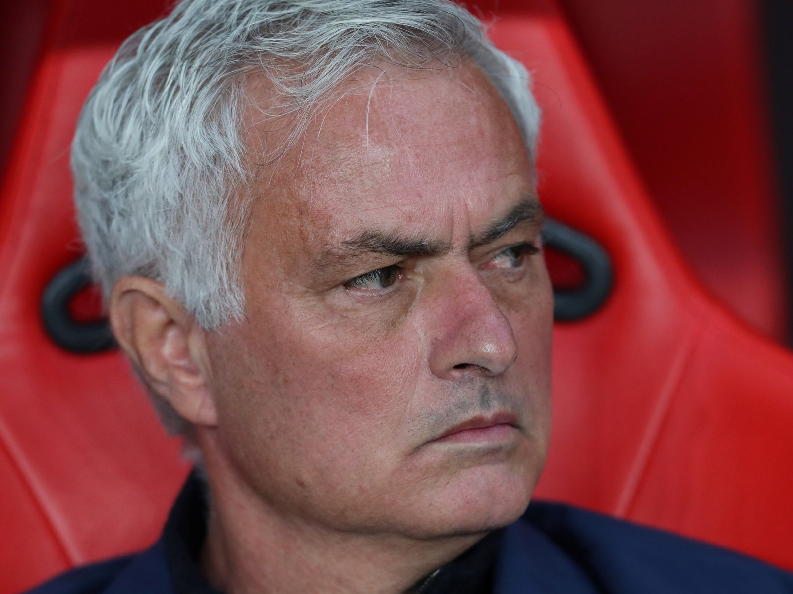 el posible regreso de Mourinho y una fuerte renovación con refuerzos argentinos para sanar un vestuario roto