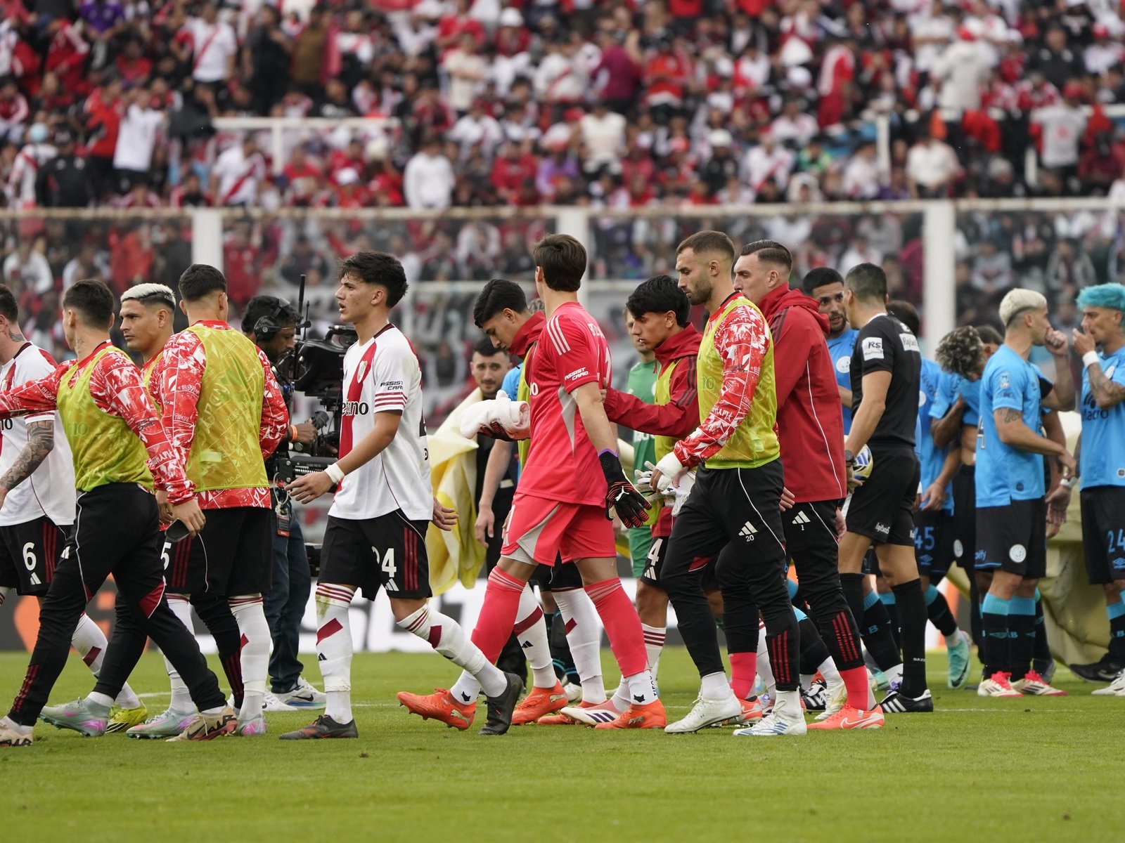 la bronca de Coudet y la necesidad de reaccionar en la Copa Sudamericana