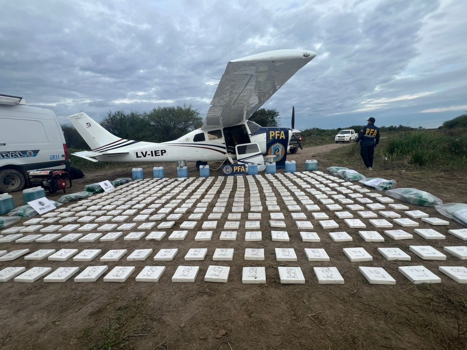 los preparativos para recibir los 400 kilos de droga, un piloto de rally asesinado y los vínculos con el clan Bilbao y Marset