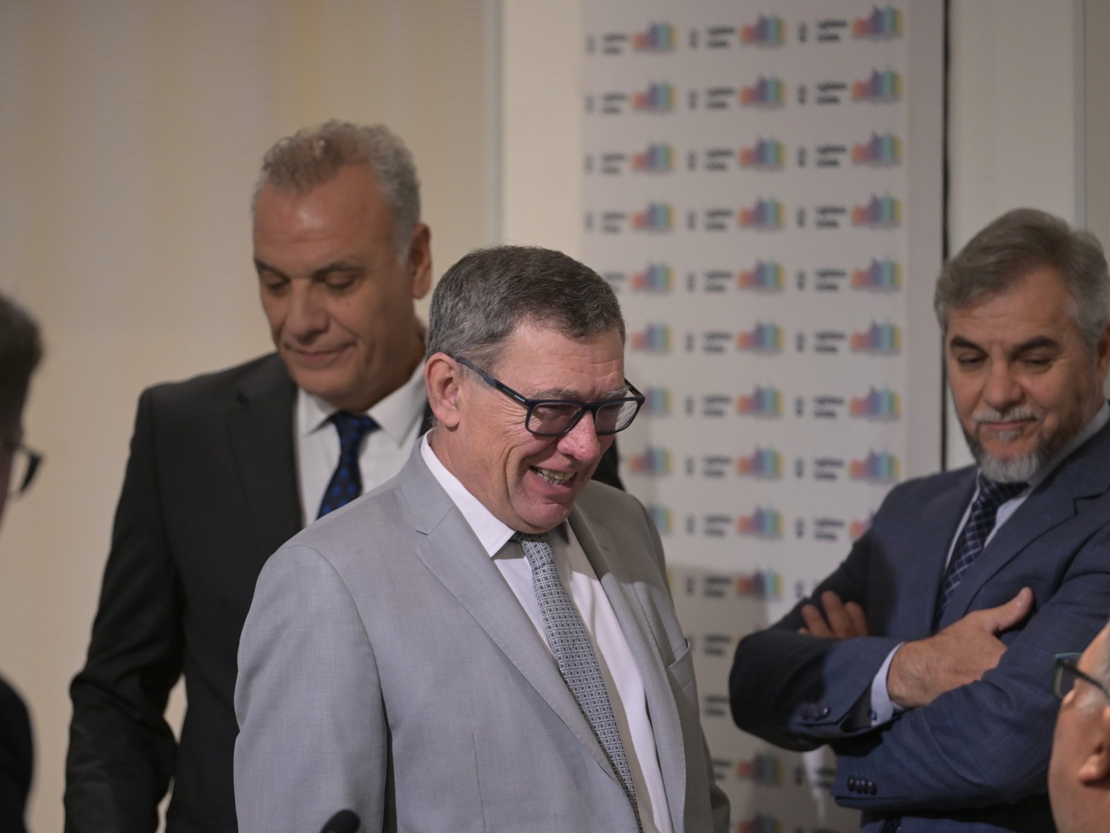 negligencia grave, desidia y mal desempeño, los fundamentos para destituir a los tres fiscales
