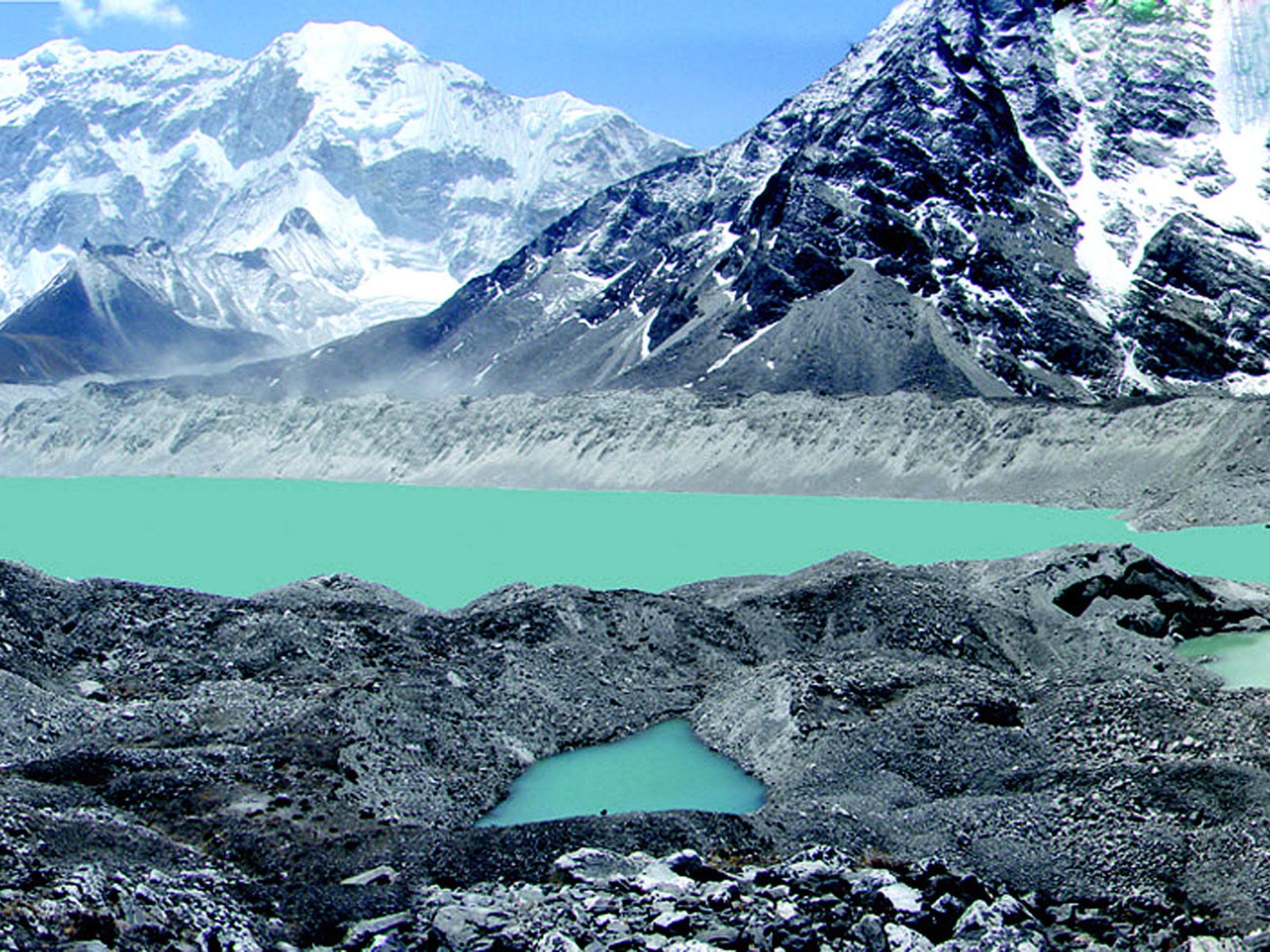 sus glaciares de altas cumbres se derriten y ya provocan catástrofes