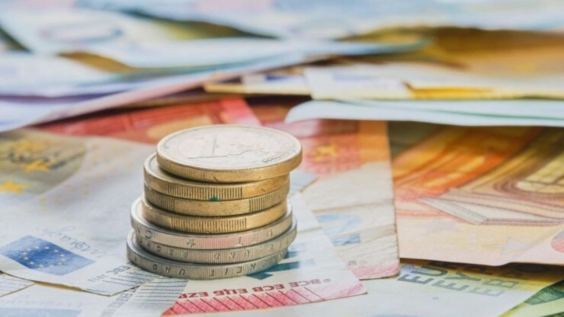 A cuánto cotiza el euro blue hoy, martes 9 de junio