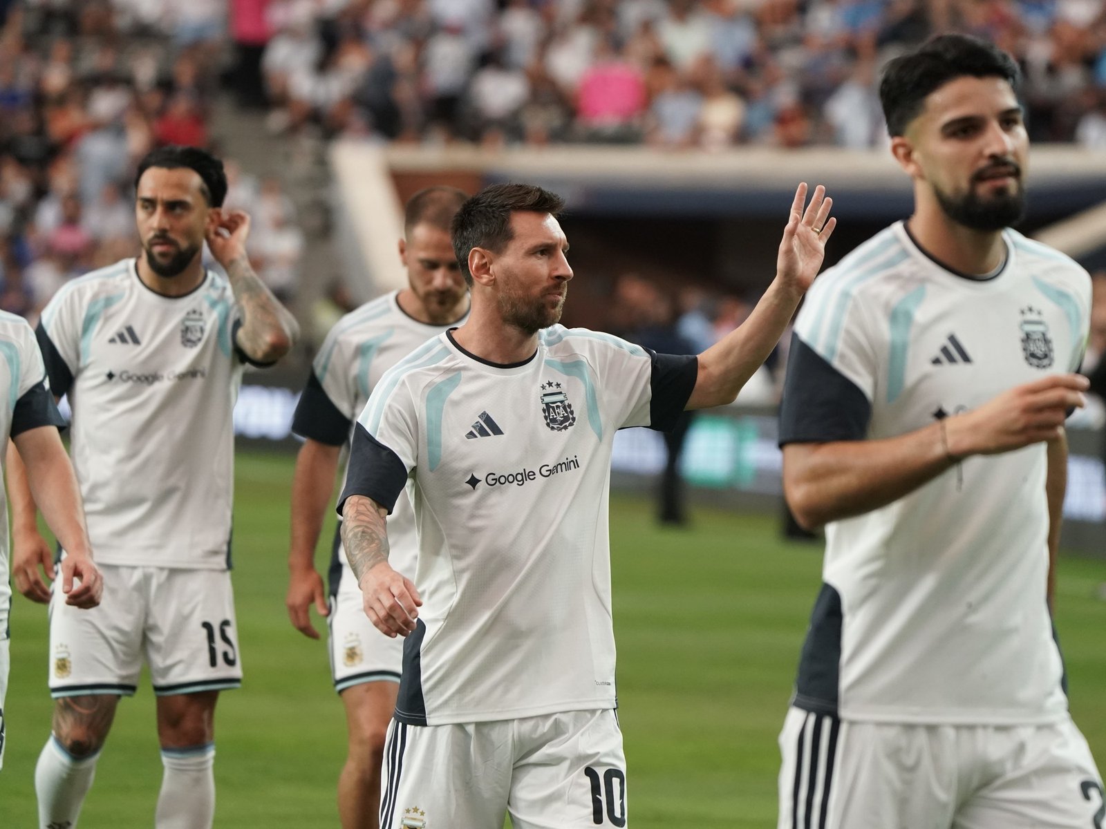“A los rivales se les hará difícil, tenemos las mismas ganas de competir”