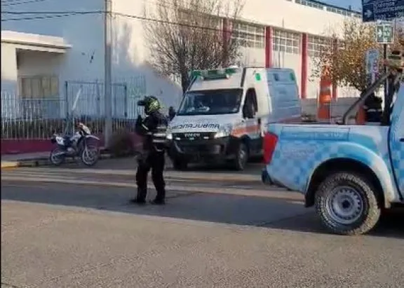 Atropellaron a un ciclista en el barrio Pueyrredón y el conductor escapó