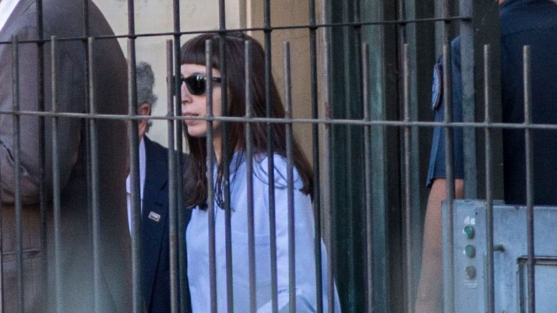 Causa Vialidad: la Justicia espera un informe clave del Banco Galicia para decomisar los US$ 5 millones de Florencia Kirchner
