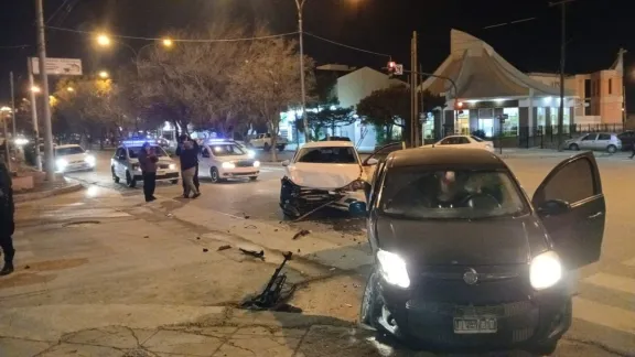 Colisión en Kennedy y El Patagónico dejó una mujer lesionada