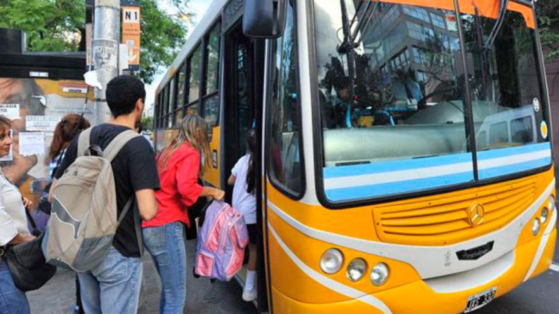 Coniferal busca personal en Córdoba para inspectores de tráfico: dónde postularse y qué requisitos piden