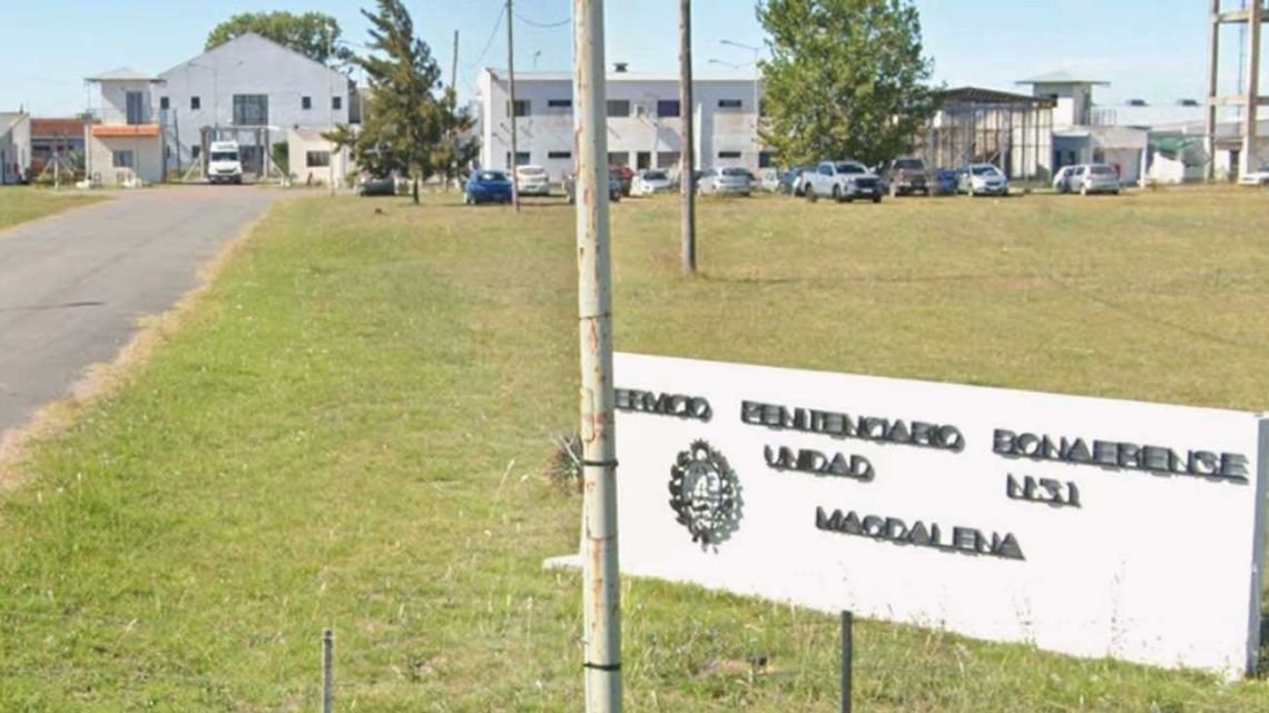 Diez guardias desafectados por abusos en un penal de mujeres