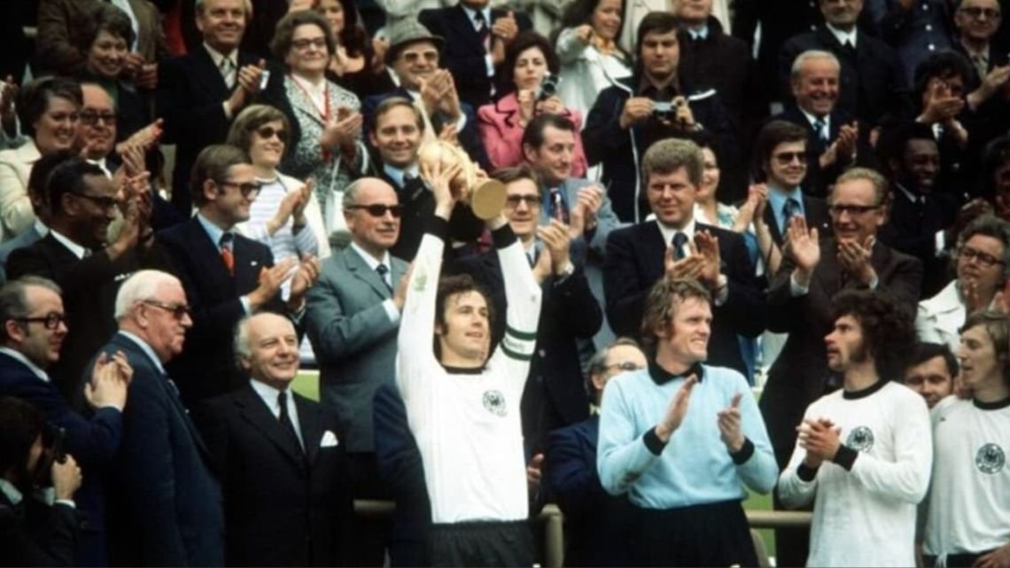El Mundial que se jugó bajo la amenaza de la Guerra Fría: cómo la política condicionó Alemania 1974
