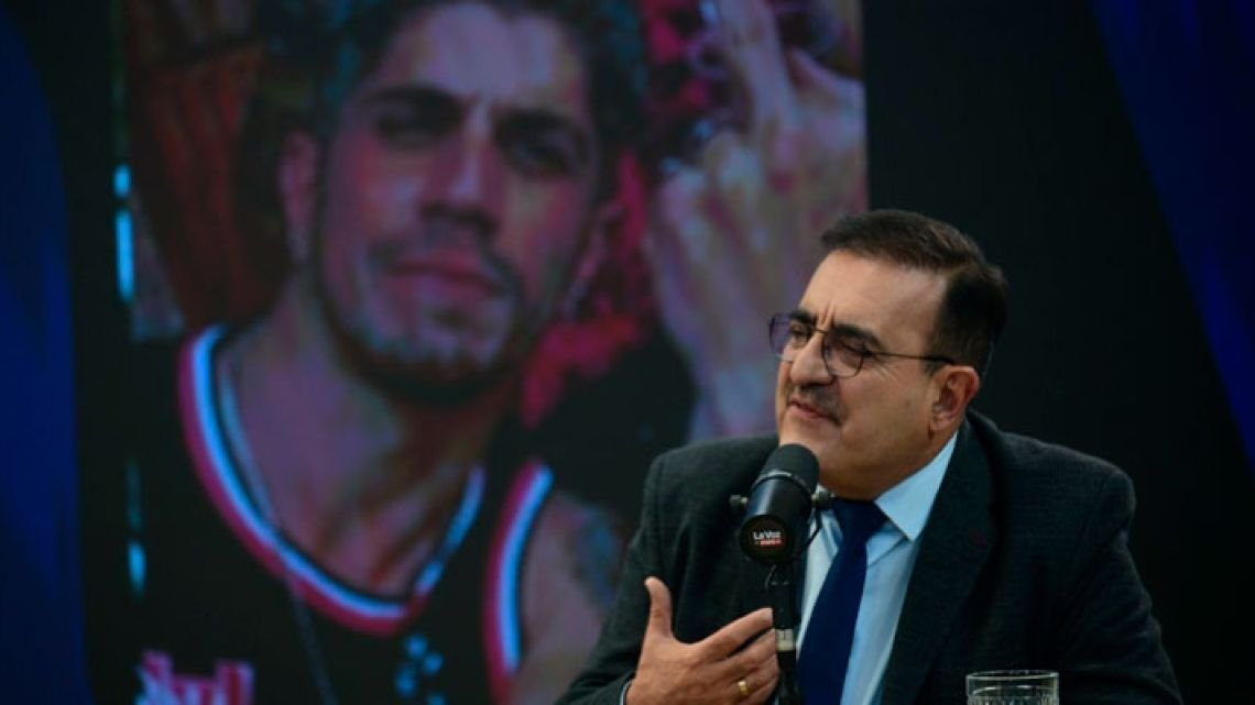 El “inciso Moreno” de la UCR invierte la lógica por los antecedentes: Del agente municipal al Estado