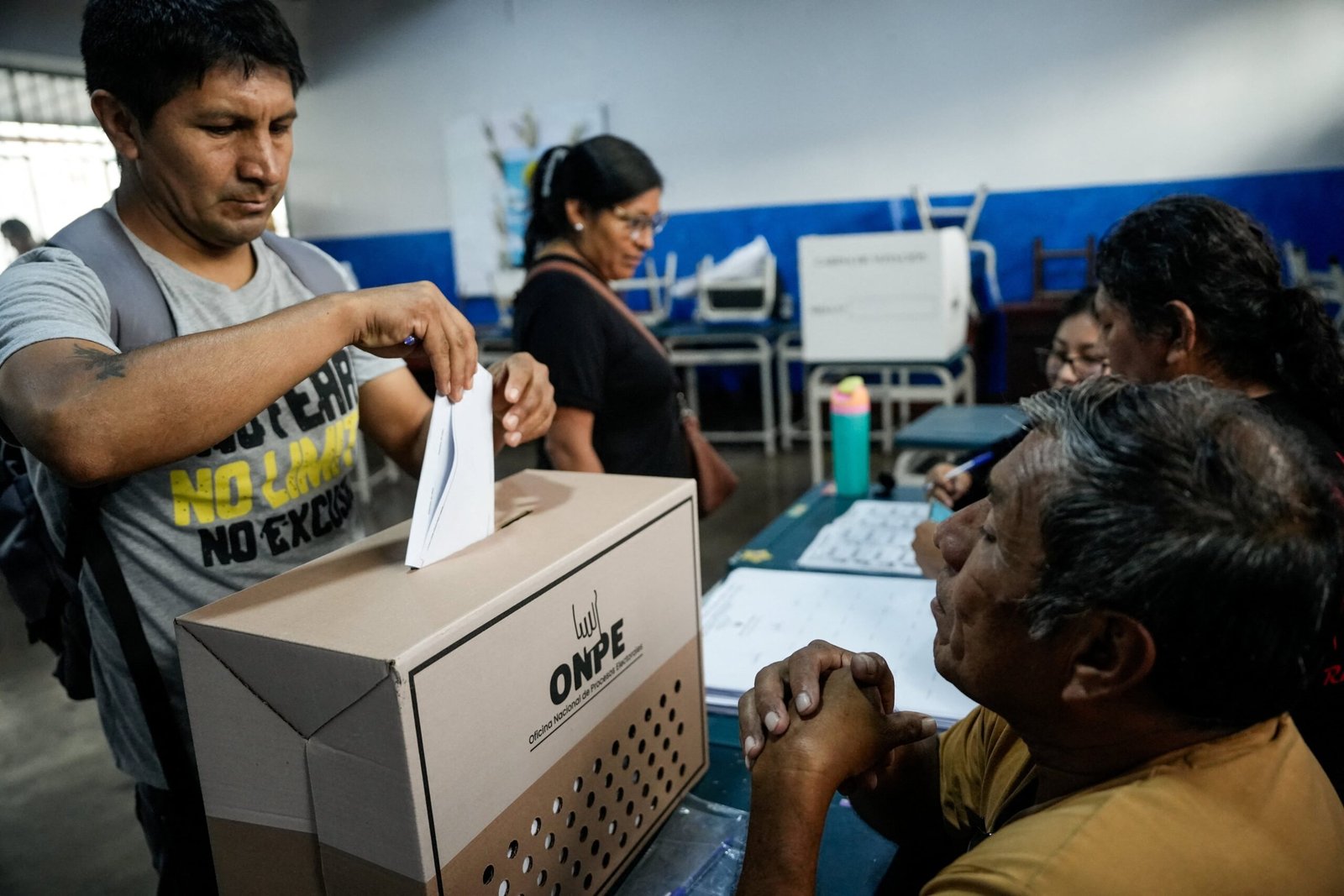 Elecciones presidenciales en Perú: quiénes son los candidatos, horario de locales de votación y cuándo es la segunda vuelta