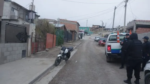 Escapó de un control para evitar ser identificado y tenía una moto sin documentación