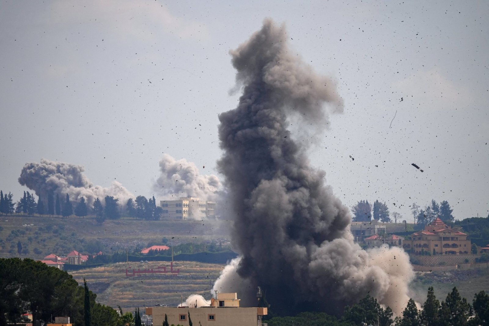 La guerra de Estados Unidos e Israel contra Irán - 2 de junio de 2026 | Irán afirma haber bombardeado una base estadounidense en Baréin en respuesta a los ataques en la isla de Qeshm