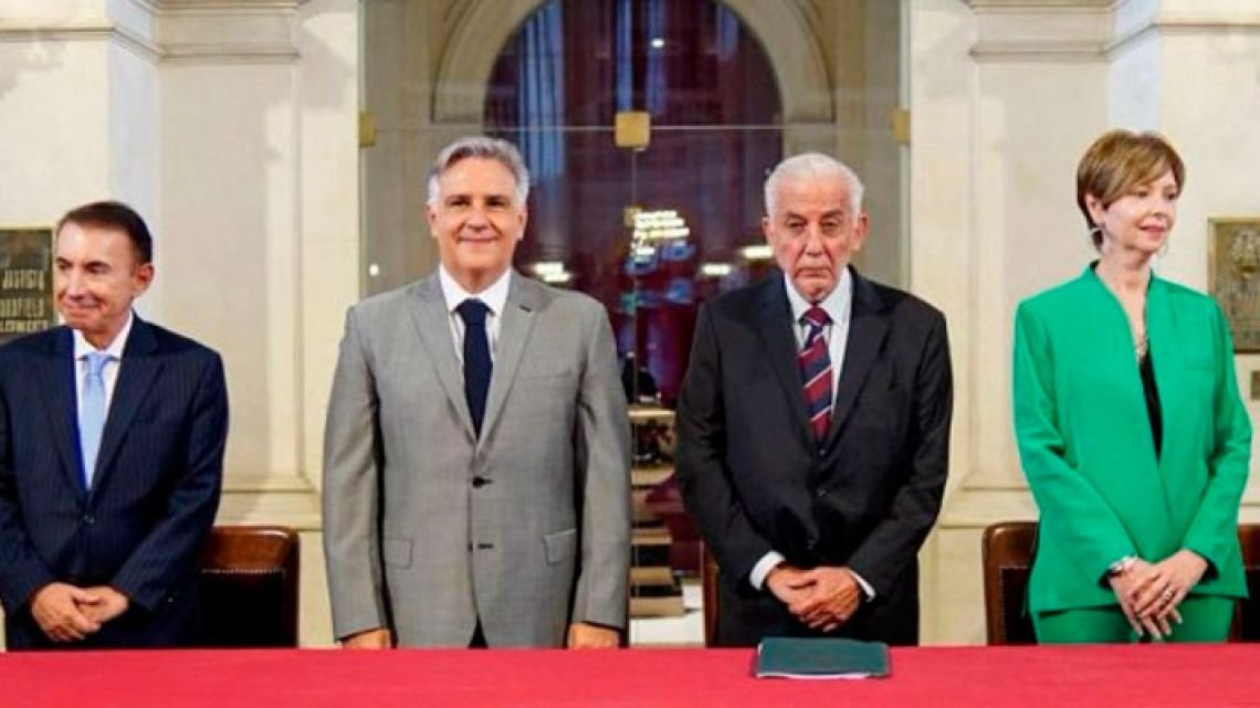 Llaryora apura la Procuración Penitenciaria con una concesión calculada: Iván Rodríguez no jurará, pero tampoco cae