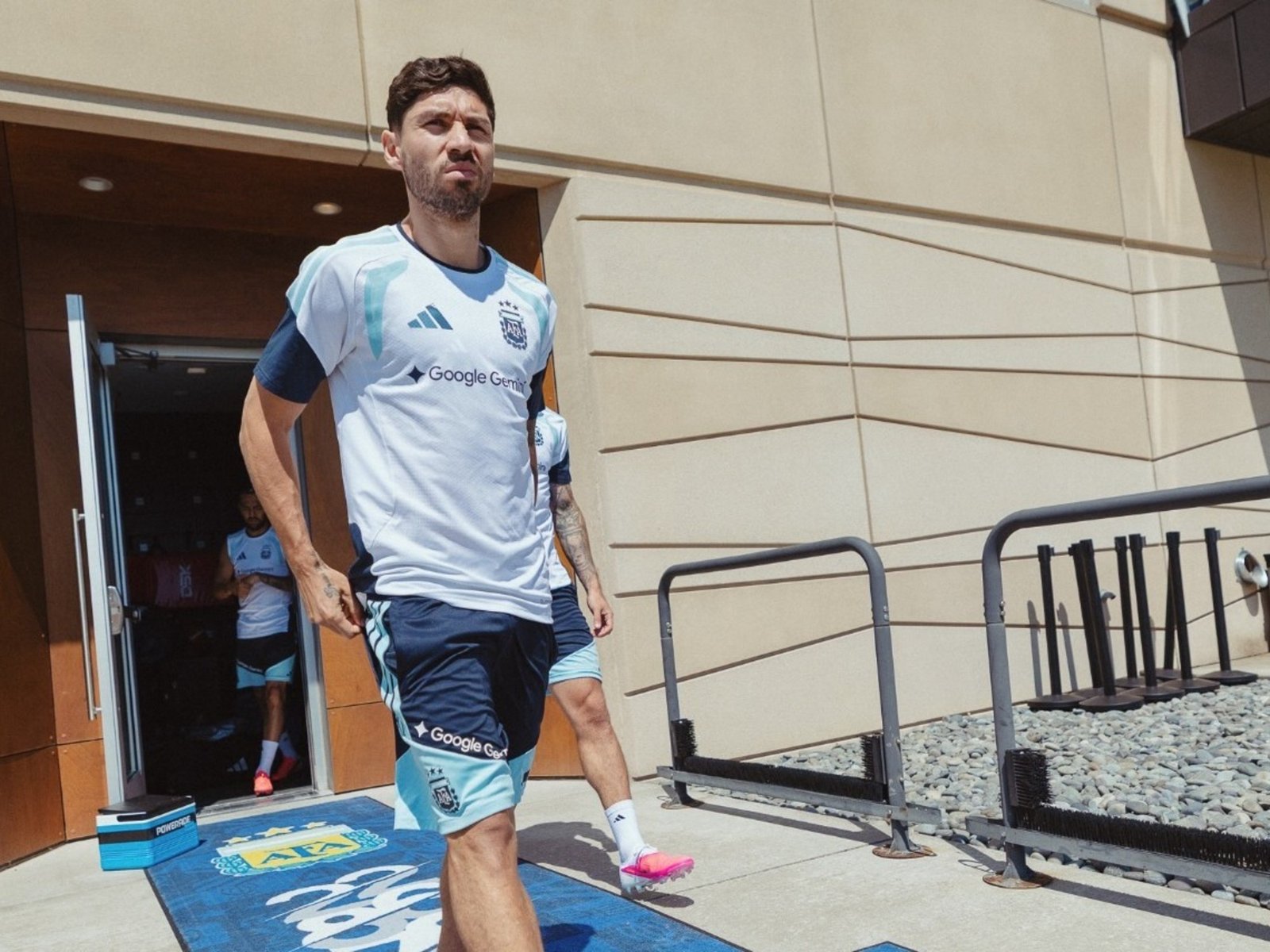 Montiel a la par y Scaloni empieza a sacar las conclusiones para un duelo clave contra Austria
