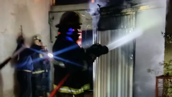 Principio de incendio en una vivienda movilizó a dos dotaciones de bomberos