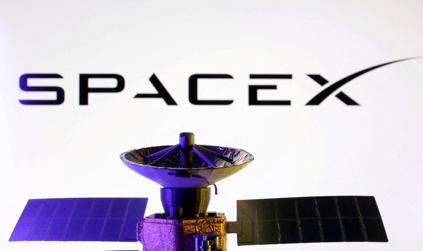 SpaceX aspira a captar 74.400 millones y obtener una valoración de 1,77 billones de dólares