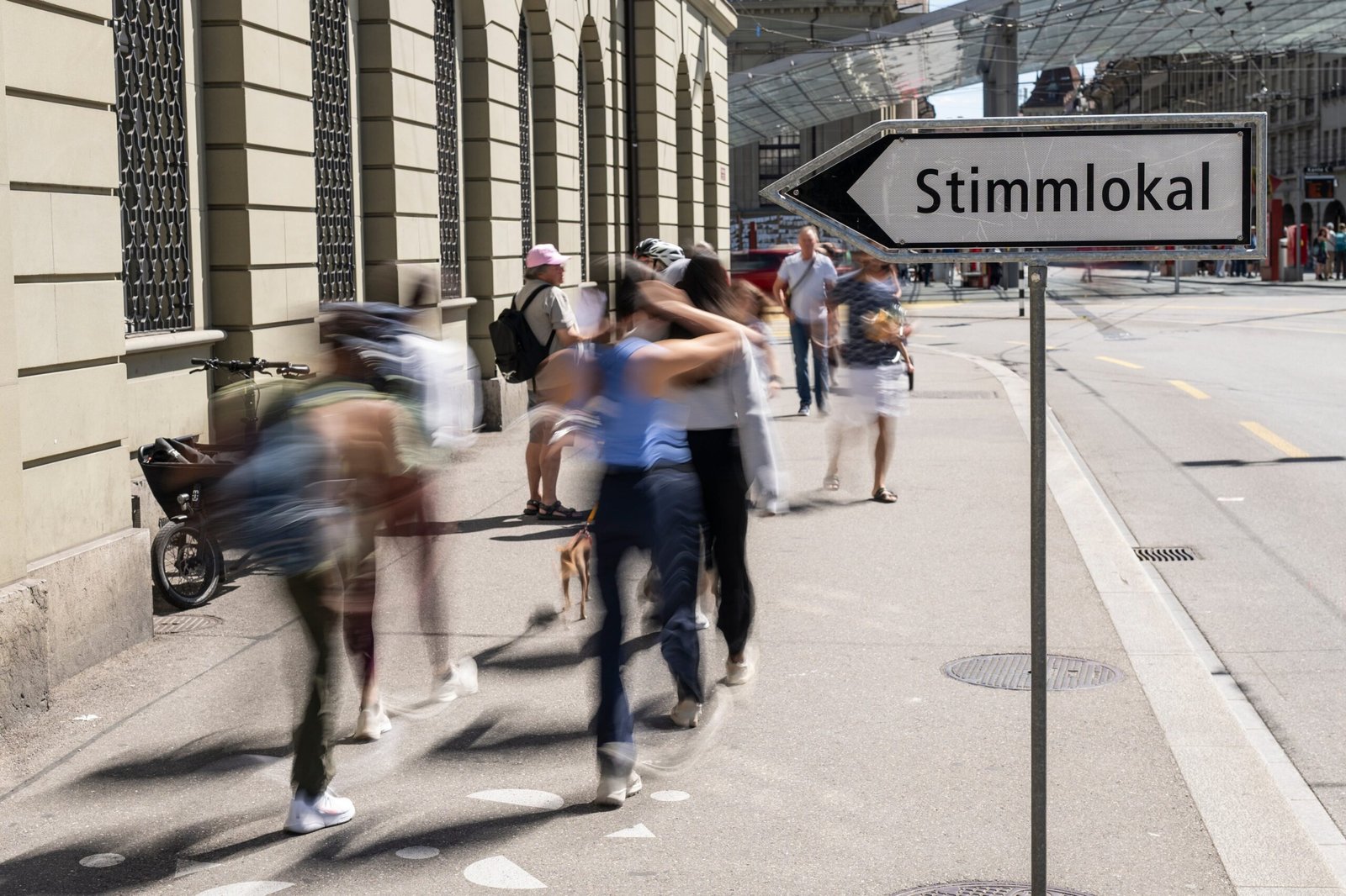 Suiza rechaza en referéndum imponer un tope de 10 millones de habitantes a su población