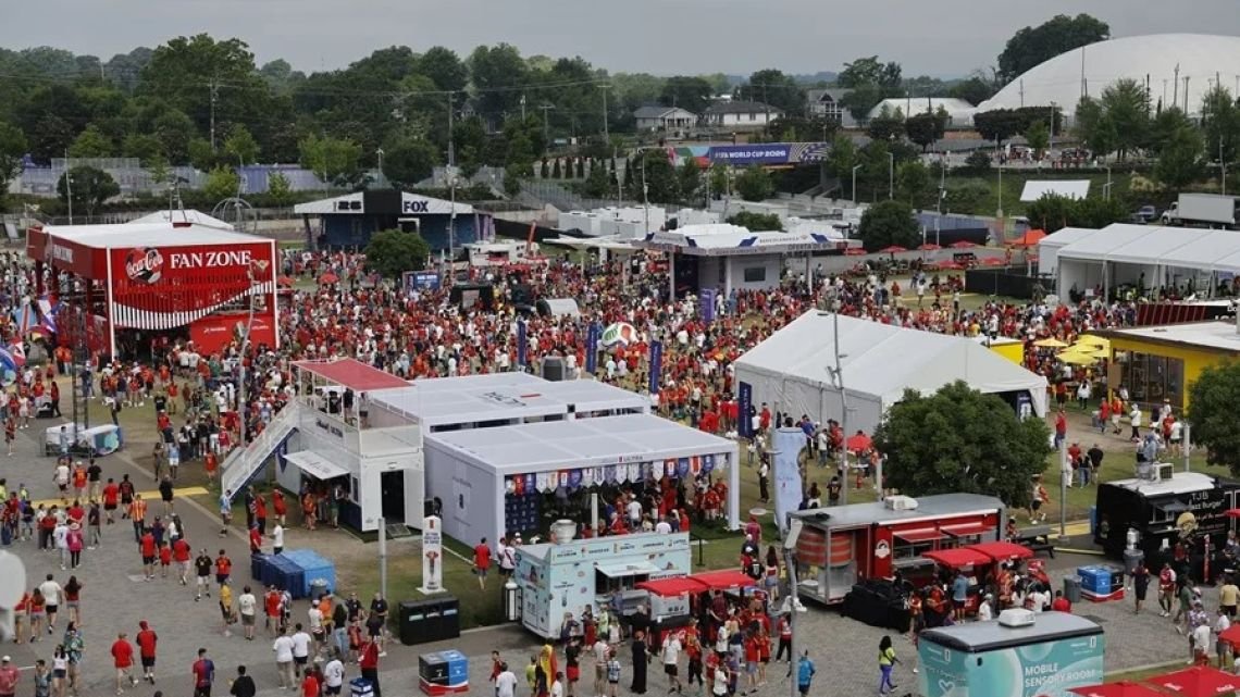 Tiroteo en un Fan Fest del Mundial en California: un muerto y un herido grave