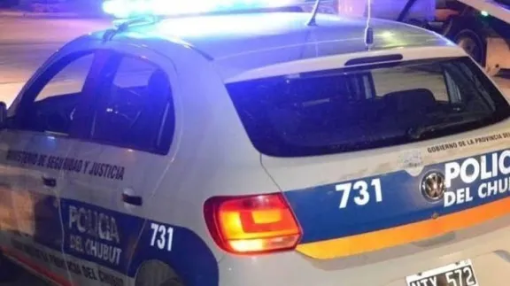 Trelew: hacía wheelie en pleno festejo por Argentina, escapó de la Policía y terminó detenido