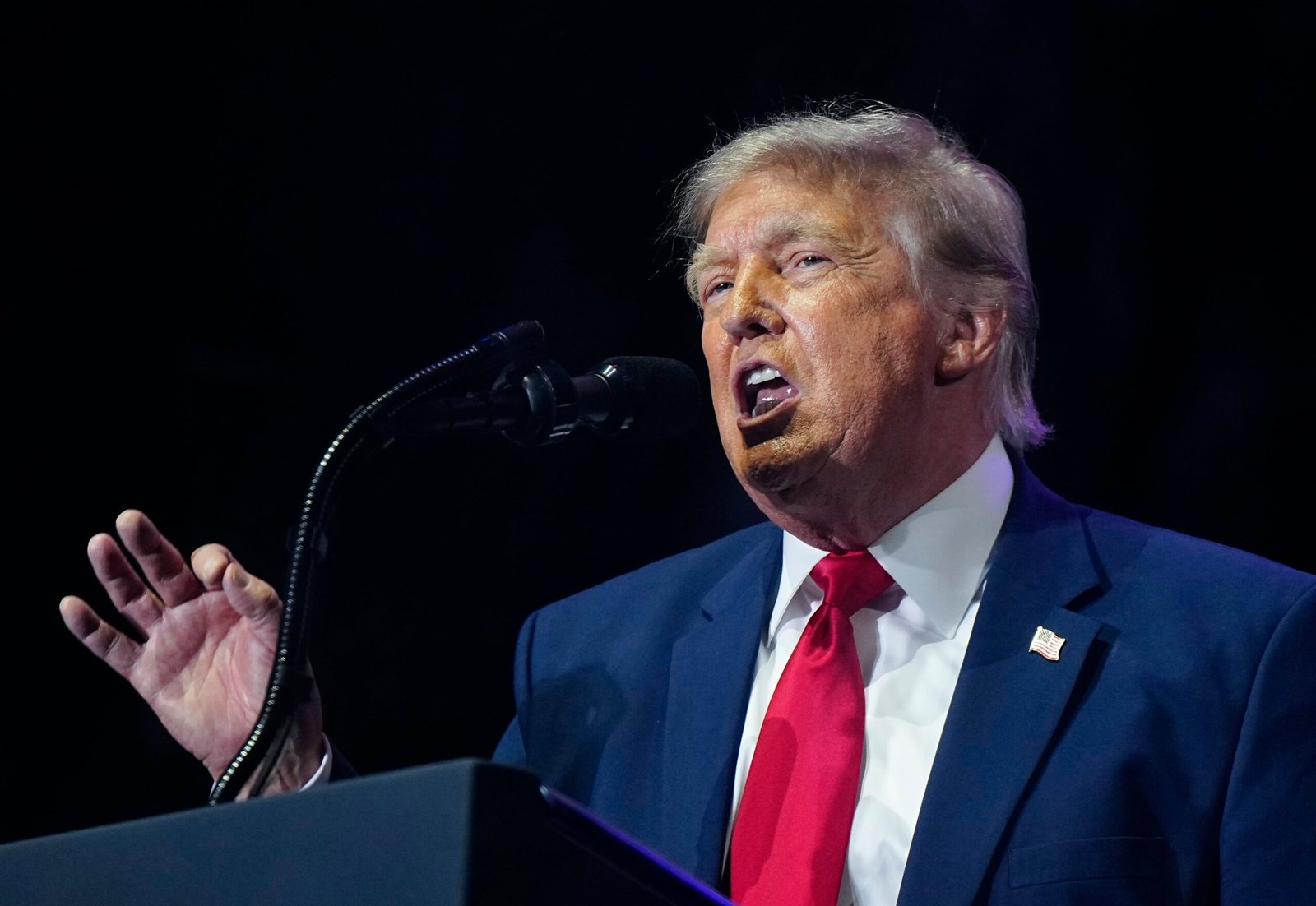 Trump promete “ayudar rápidamente” a Venezuela tras el terremoto