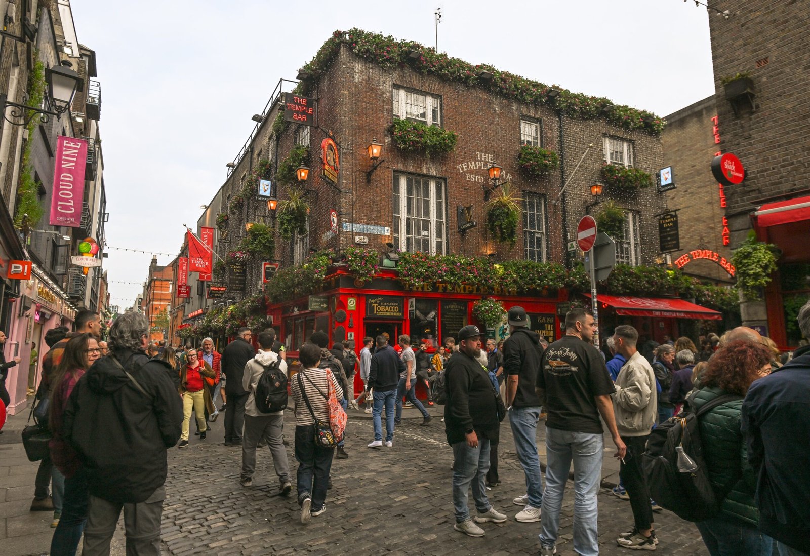 Viaje a la economía más disparatada de Europa
