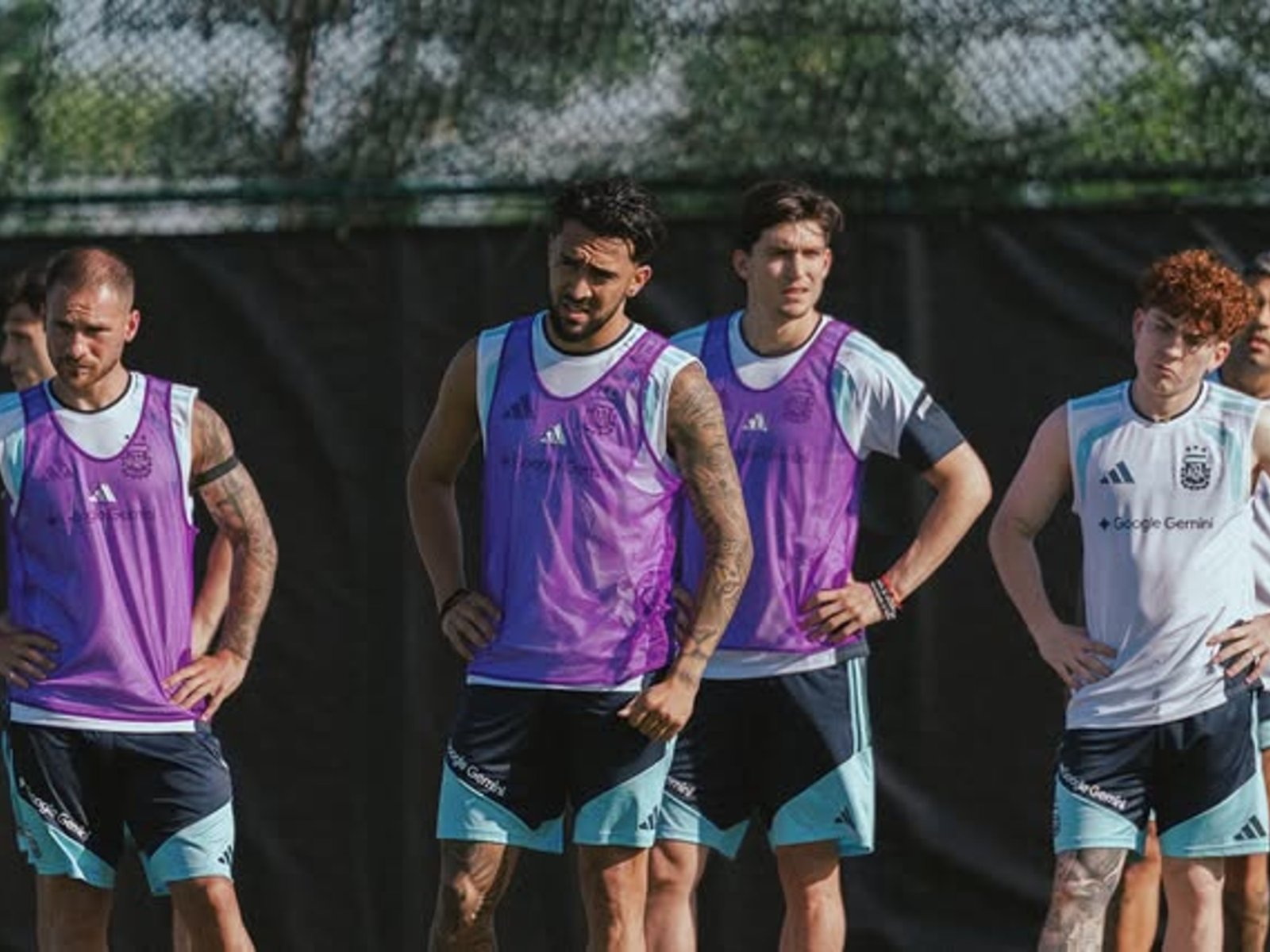 sufrió una distensión muscular y se abre el abanico de reemplazantes para Scaloni