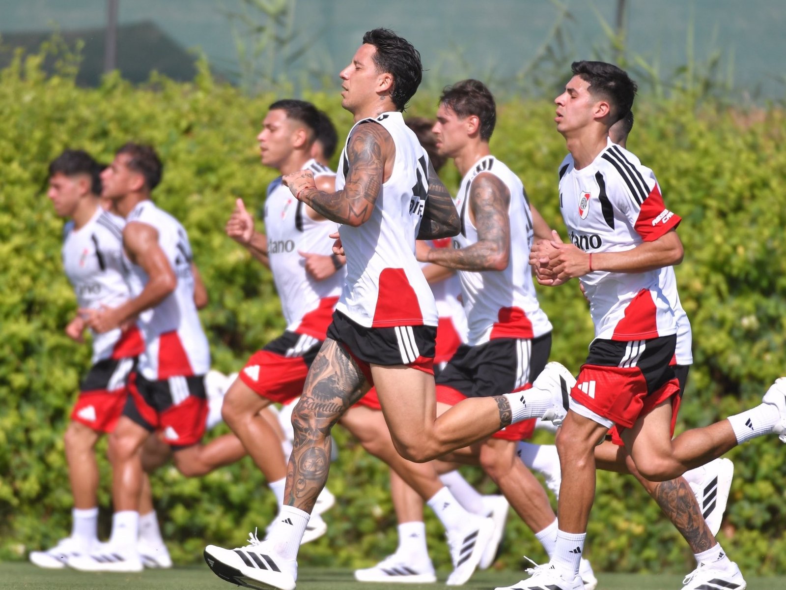 ¿cómo se prepara el equipo de Coudet para recuperar la identidad?