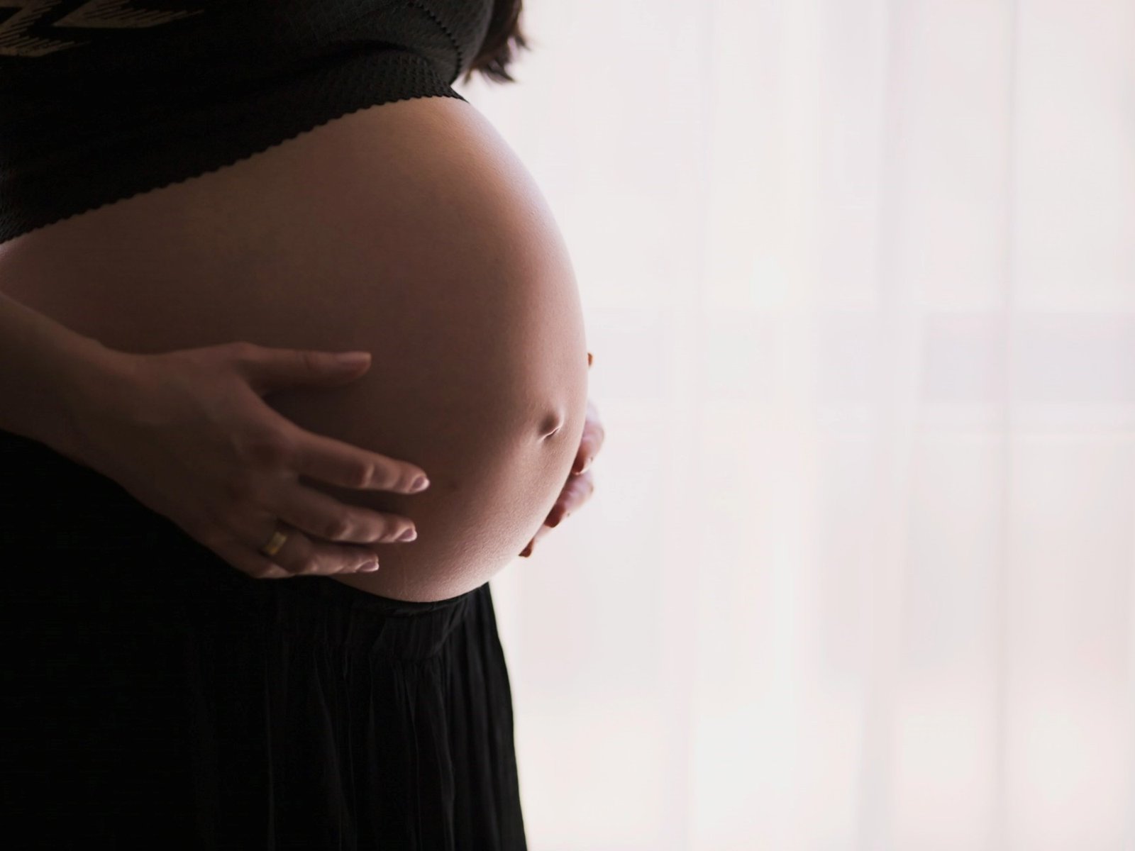 8 de cada 10 embarazadas no reciben una recomendación clave para proteger a sus bebés