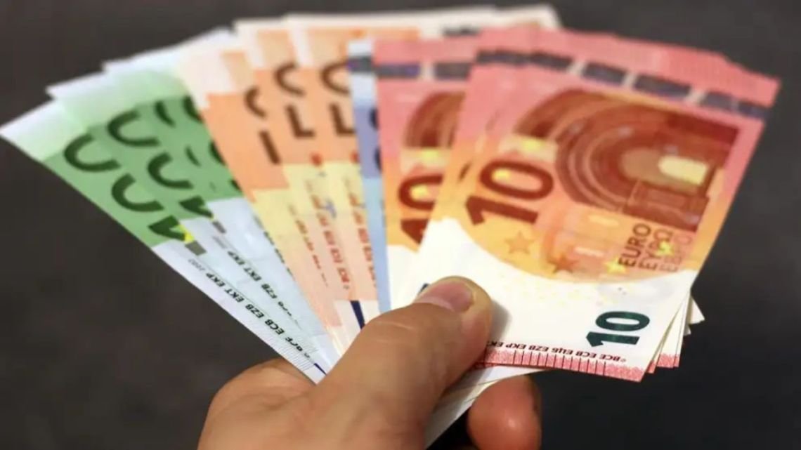 A cuánto cerró el euro blue hoy, miércoles 22 de julio