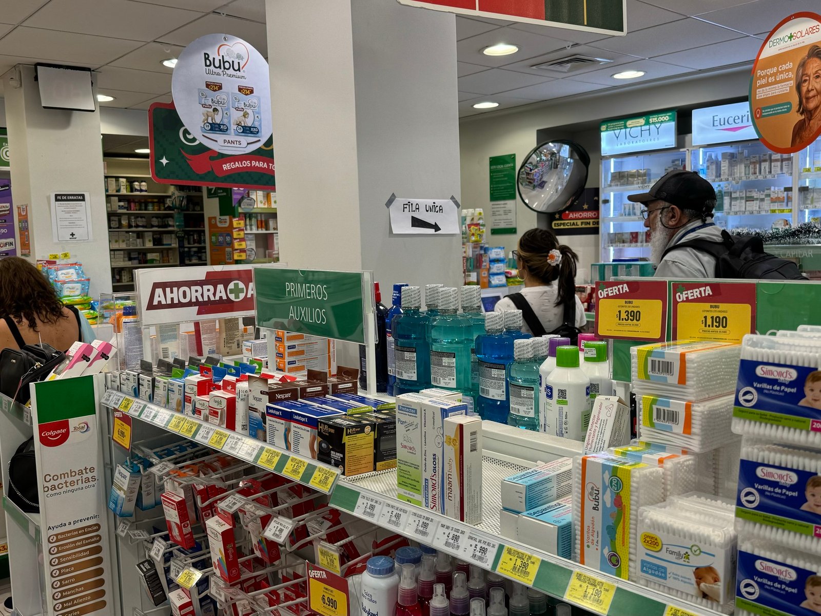 Autorizan la venta libre de otras diez drogas y dejan de tener descuento en farmacias