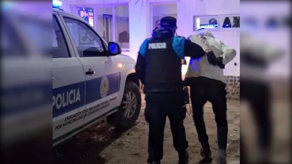 El Centro de Monitoreo lo delató tras robar en una farmacia de barrio Pueyrredón