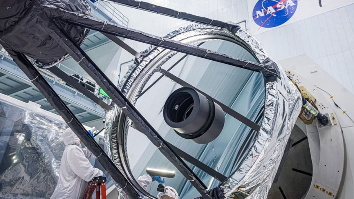 El nuevo "ojo" de la NASA: ultiman detalles para el lanzamiento del telescopio que “promete cambiar la visión del cosmos”