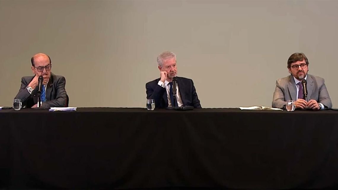 En vivo: Los abogados de Cristina Kirchner denuncian "proscripción" e "irregularidades" en la causa Vialidad ante la ONU