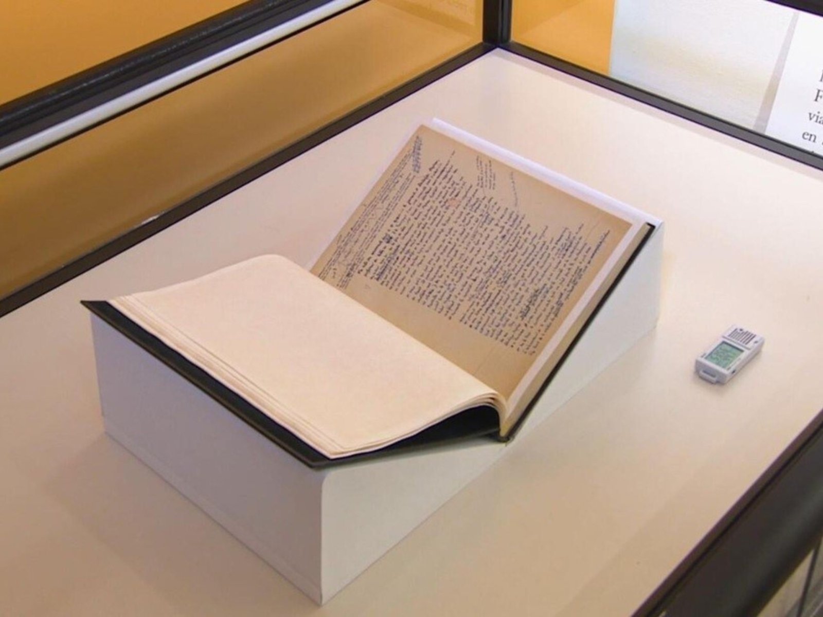 Francia compra los manuscritos de Albert Camus por 9 millones de euros y los incorpora a su patrimonio