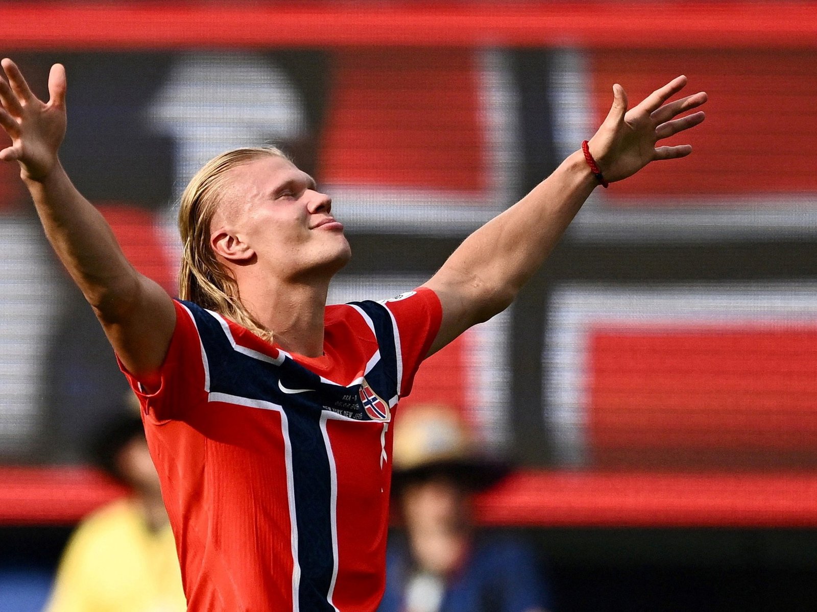 Haaland fue una locomotora imparable para Brasil, metió un doblete y le dio la clasificación a Noruega a los cuartos de final del Mundial