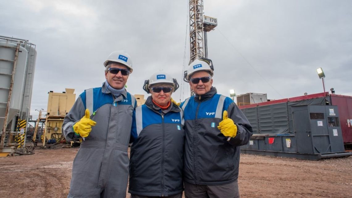 Kristalina Georgieva recorrió Vaca Muerta junto a Luis Caputo y Horacio Marín