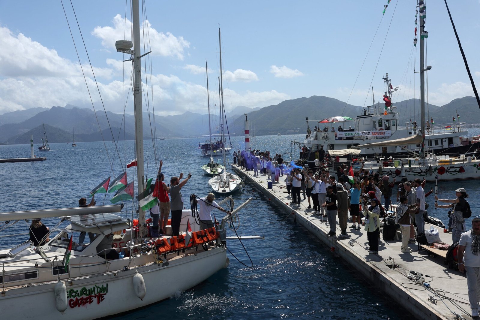 La Audiencia Nacional admite las querellas contra mandos israelíes por las detenciones en los barcos españoles de la flotilla Global Sumud
