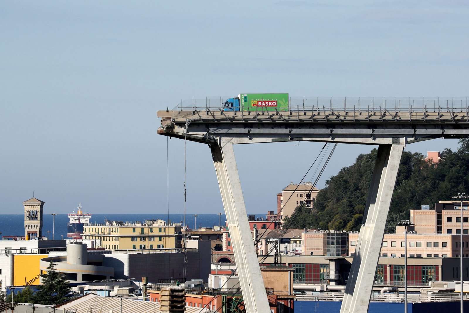 La justicia italiana condena a los responsables del puente de Génova por el derrumbe mortal de 2018
