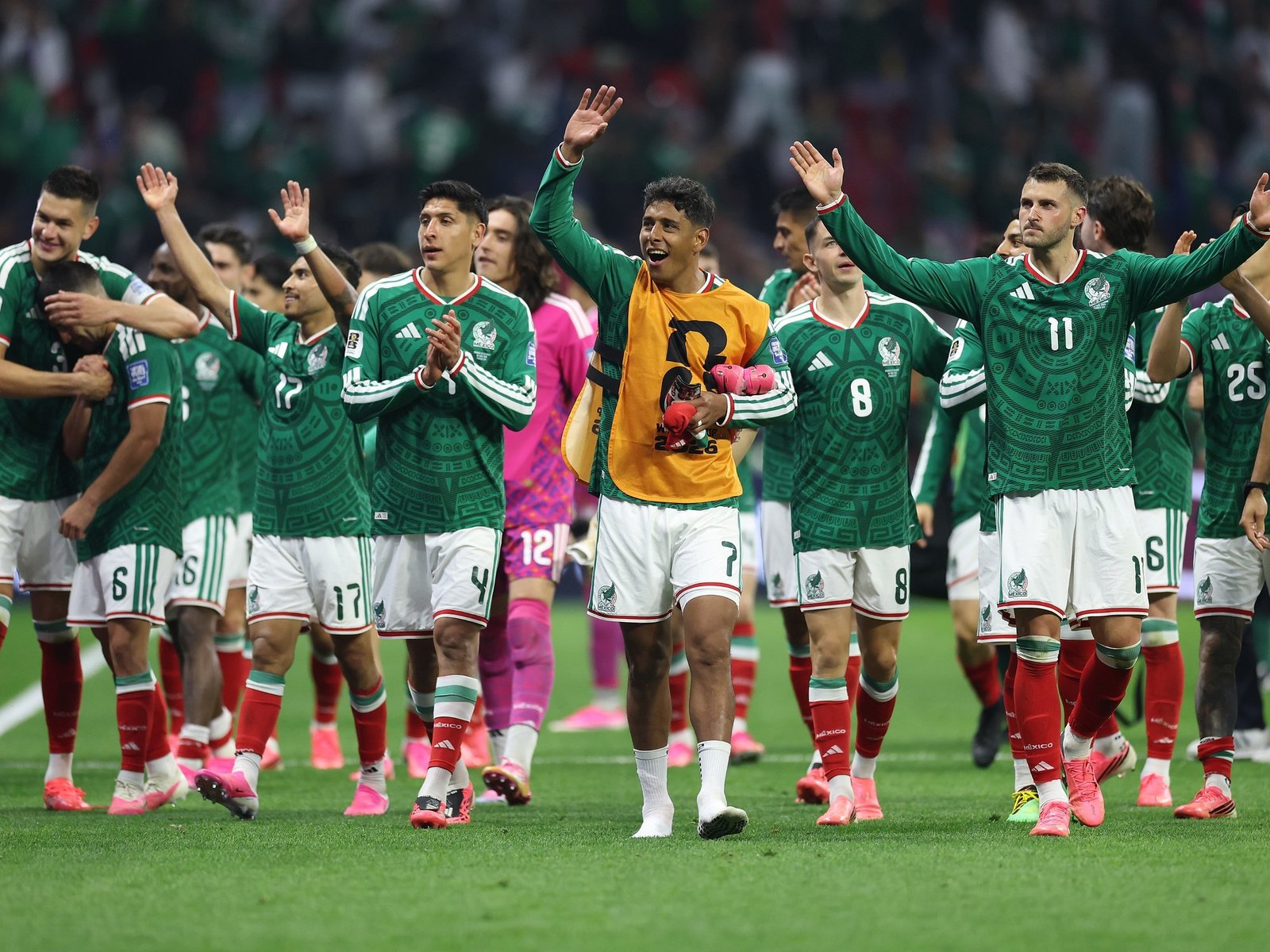 México espera por Inglaterra o RD de Congo