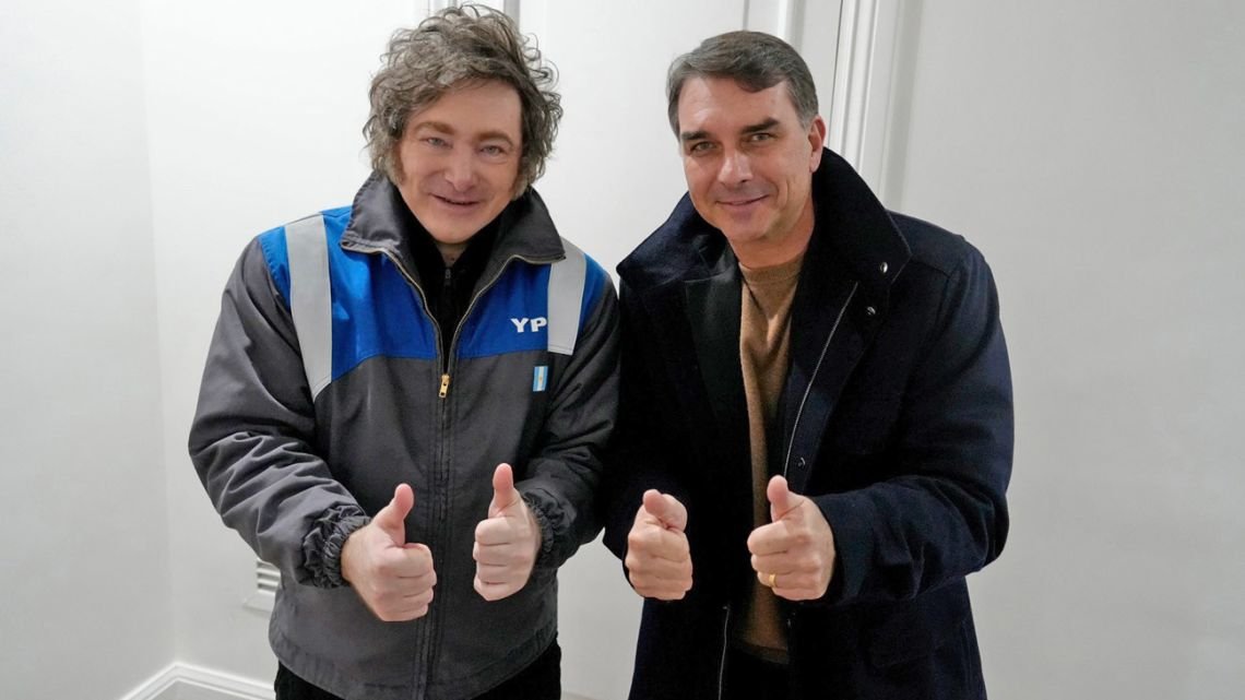 Milei prepara las valijas de nuevo y planea viajes a Brasil, Perú, Ecuador y Colombia