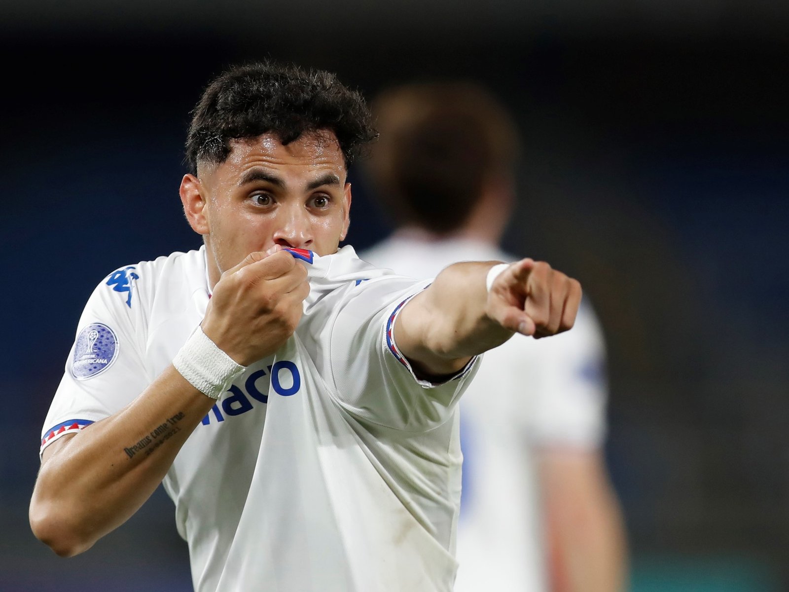 Sevilla y Parma se metieron en la pelea para comprar al delantero apuntado por Riquelme y Arruabarrena