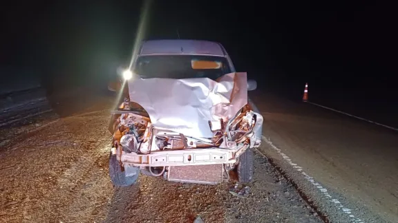 Susto en ruta 3: Chocó de atrás a un semirremolque tras perder la visibilidad y resultó ileso
